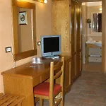 Casale Certosa 3* Pavona