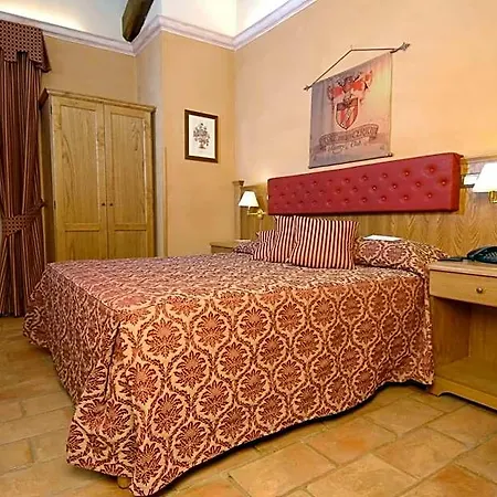 Hotel Casale Certosa 3*