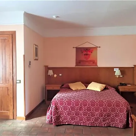 Casale Certosa Hotel