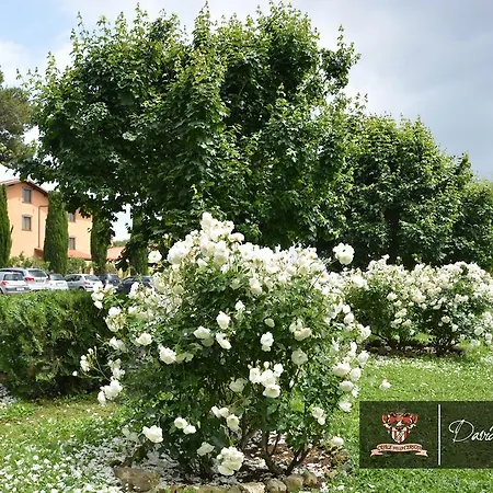 Szálloda Casale Certosa Pavona