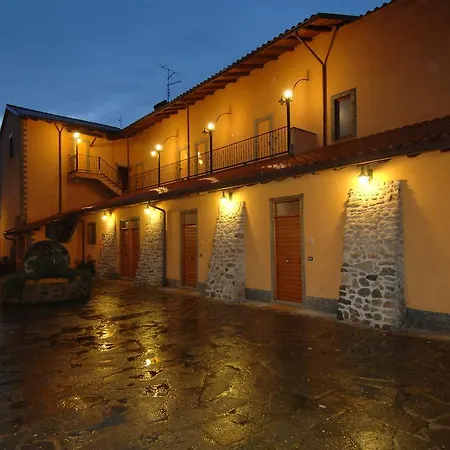 Szálloda Casale Certosa Pavona