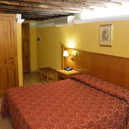 Hotell Casale Certosa 3*