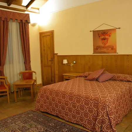 Casale Certosa Отель
