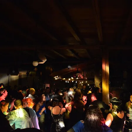 Casale Certosa 3* Pavona